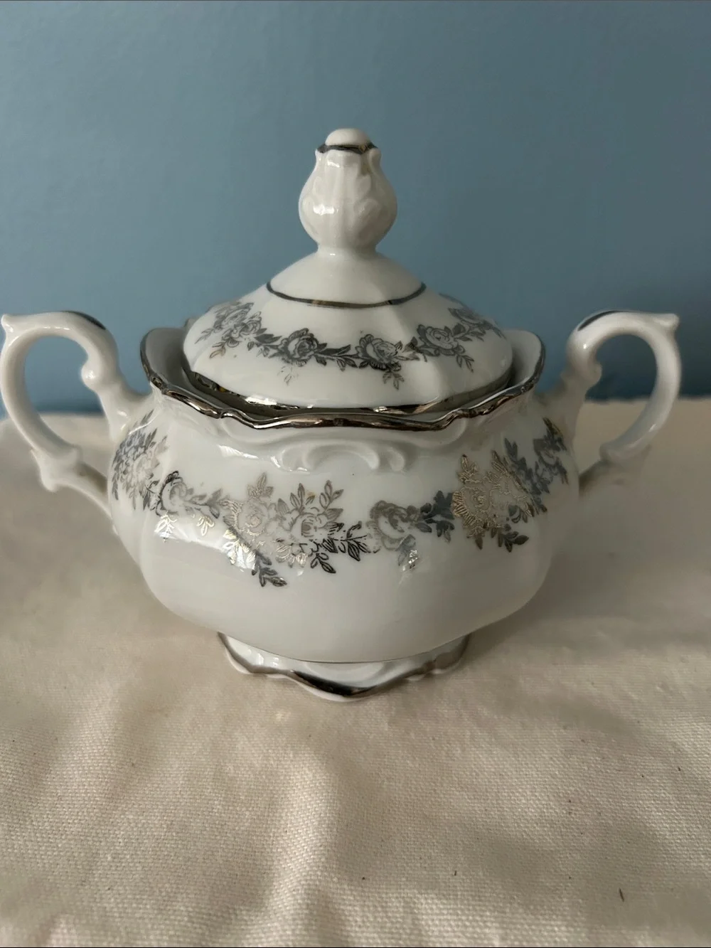 Bevaria Platinum White Porcelain Sugar Bowl & Silver Floral Trim Lid